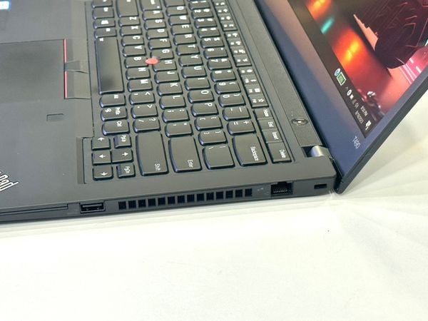 Thinkpad t490