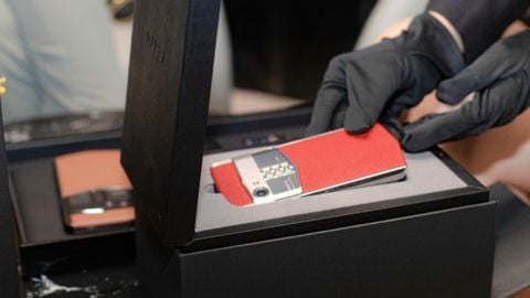 Trải Nghiệm Giao Hàng Đẳng Cấp 5 Sao Từ Vertu Việt Nam