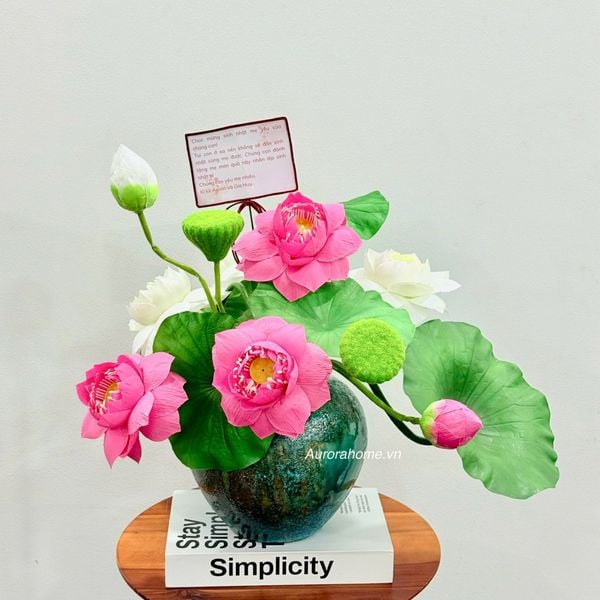 binh-hoa-sen-lua-cao-cap