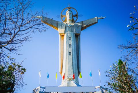 10 Điều Nhất Định Phải Thử Khi Đến Vũng Tàu