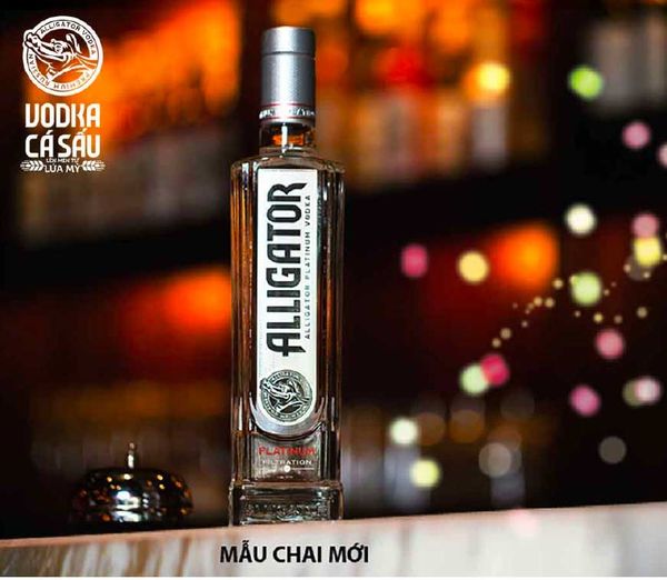 ruou-vodka-ca-sau-den-vodka-aligator-s