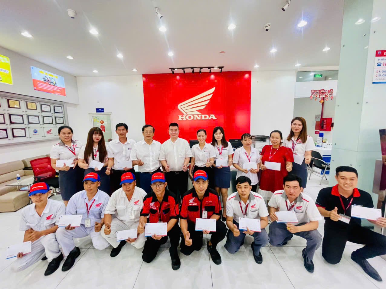 🌟 TRAO THƯỞNG CSI CHO CÁC CỬA HÀNG CÓ THÀNH TÍCH XUẤT SẮC NHẤT 2 THÁNG VỪA QUA 🌟