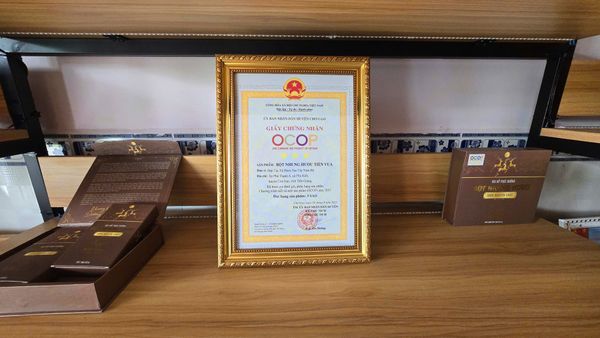 Giấy chứng nhận OCOP 3 sao cho sản phẩm Bột nhung hươu Tiến Vua