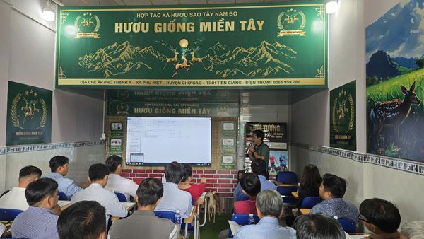 HỘI THẢO GIỚI THIỆU MÔ HÌNH CHĂN NUÔI HƯƠU SAO LẤY NHUNG VÀ SINH SẢN CHO BÀ CON TỈNH AN GIANG