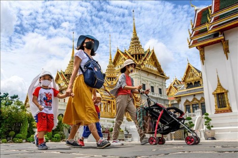 Du lịch Thái Lan khó khăn tìm lao động khi lượng khách tăng vọt