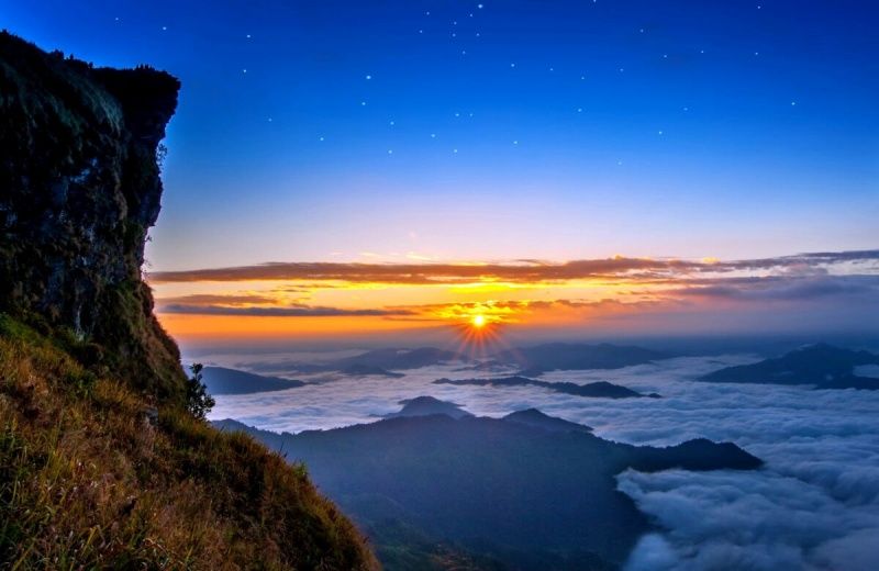'Săn mây' trên đỉnh Phu Chi Fa - Chiang Rai, Thái Lan