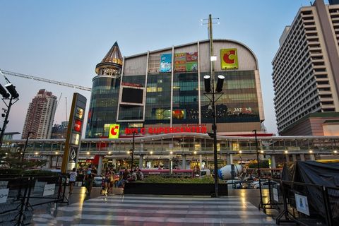 Thủ đô Bangkok có gì thu hút sao được nhiều người yêu thích đến vậy?