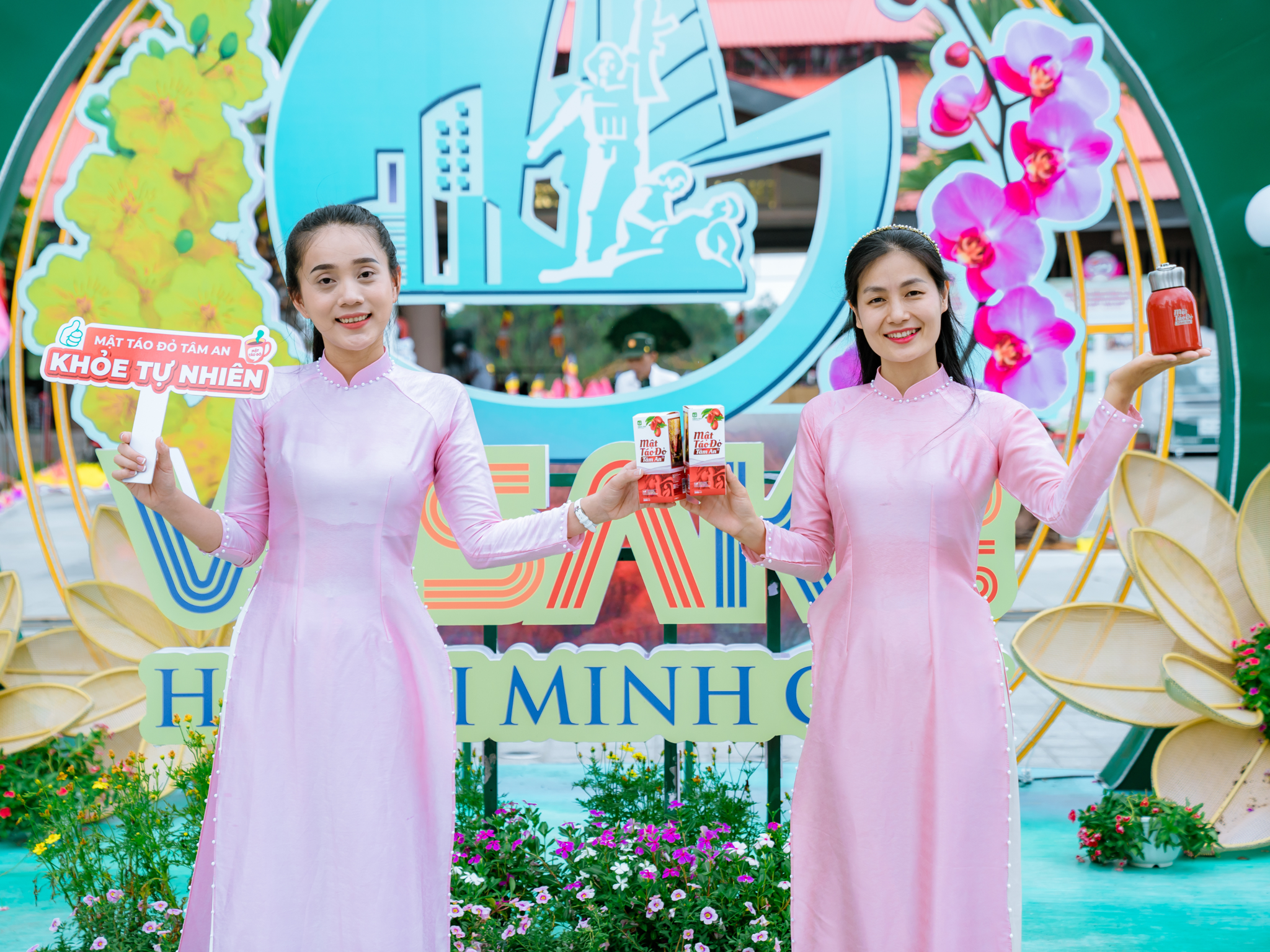 Mật Táo Đỏ Tâm An Góp Mặt Tại Sự Kiện Vesak 2025 - Lan Tỏa Giá Trị Thuần Chay Việt Ra Thế Giới