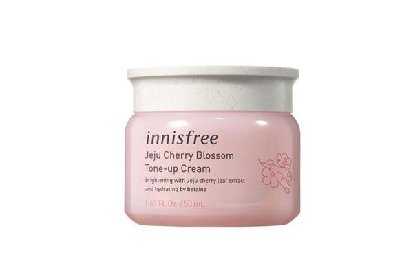 Kem dưỡng ẩm làm sáng da Innisfree Jeju Cherry Blossom