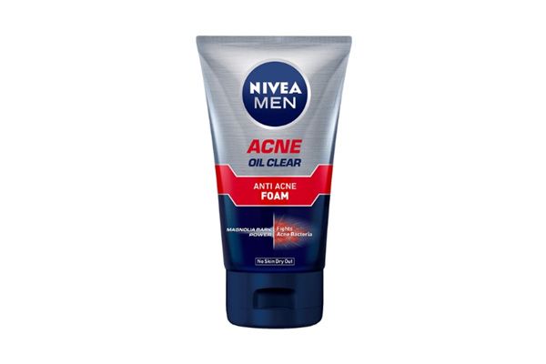 Sữa rửa mặt cho da khô Nivea Men Anti-Acne Facial Foam