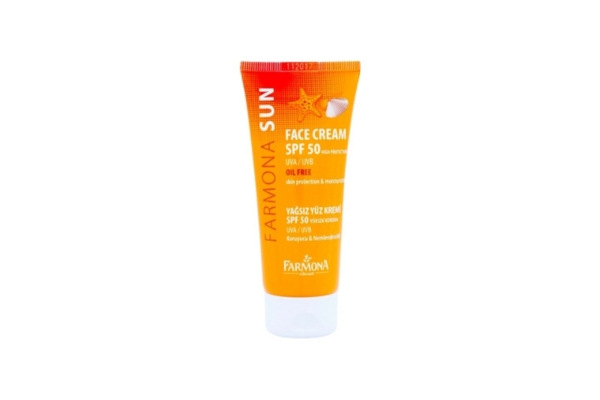 Kem dưỡng chống nắng Farmona Sun Face Cream Oil Free SPF 50+