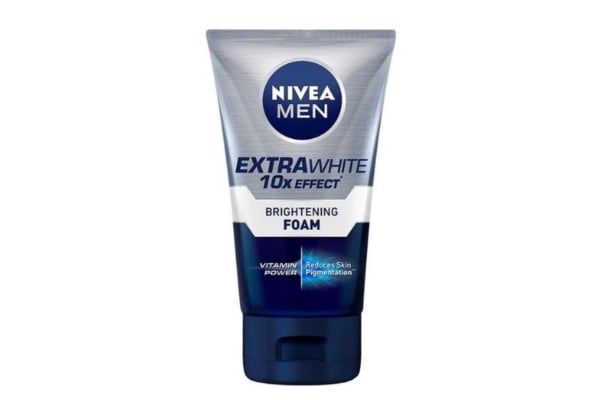 Sữa Rửa Mặt Nivea Extra White Deep Clean Foam