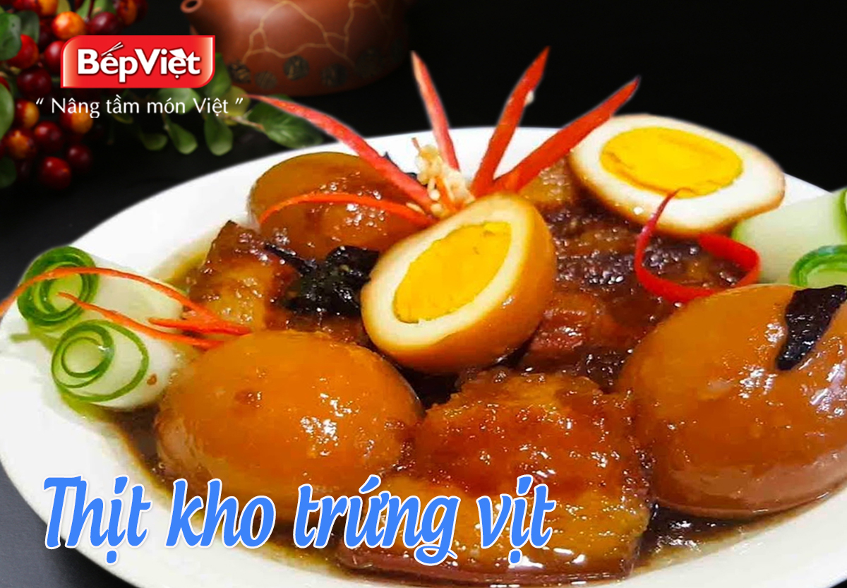 Thịt kho trứng vịt nước dừa
