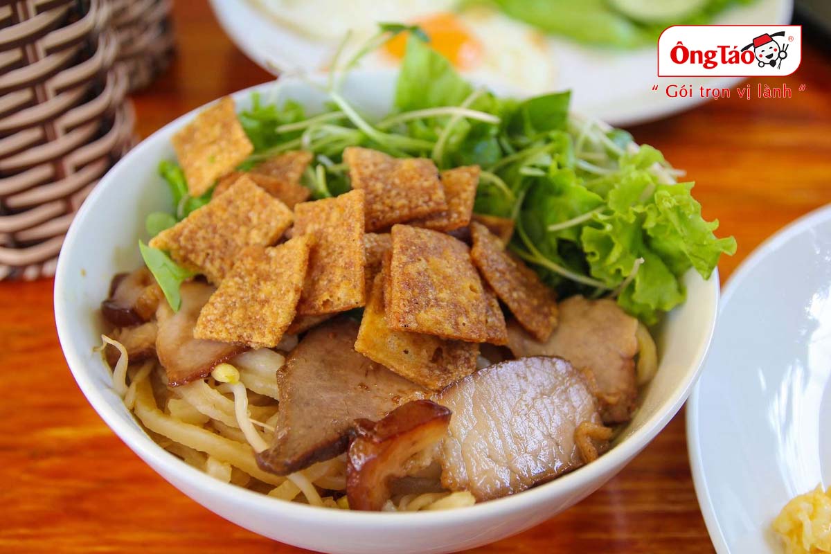cao lầu Hội An