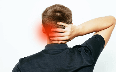 Đau đầu bên trái sau gáy: Triệu chứng, nguyên nhân và giải pháp