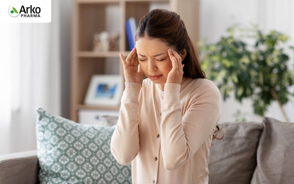 Đau đầu do căng thẳng (Tension - Type Headache - TTH) đặc trưng bởi cảm giác đau liên tục, kéo dài, kiểu đè nén hoặc bó siết