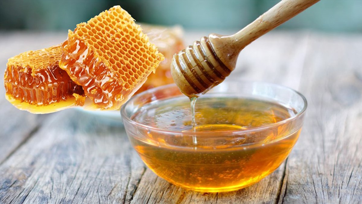 Thêm mật ong vào trà - thêm nhiều công dụng tốt cho sức khỏe