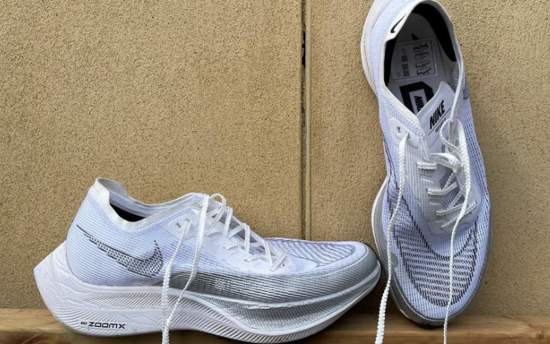 Đánh giá giày Nike ZoomX Vaporfly NEXT% 2: Liệu đây có phải là đôi giày đua tốt nhất?