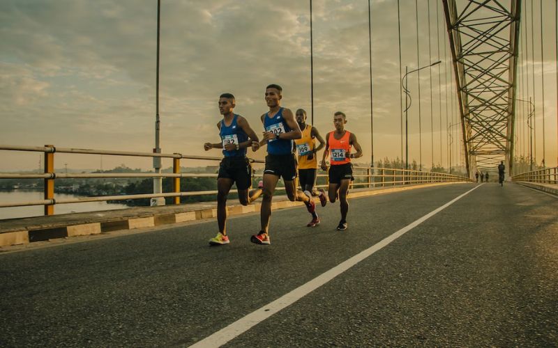 14 sai lầm phổ biến của người chạy marathon khi tập luyện và thi đấu
