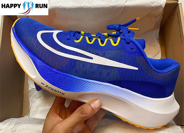 Nike Zoom Fly 5- đế giữa