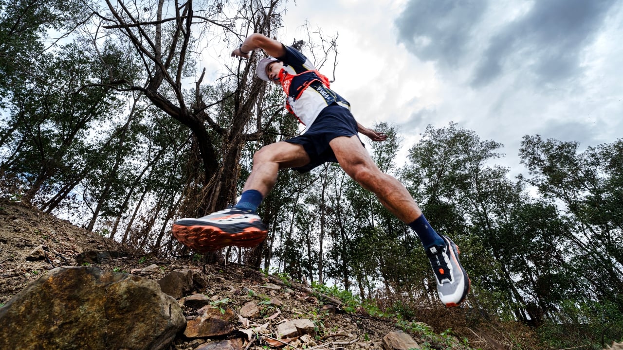 Giày chạy trail tốt nhất 2025