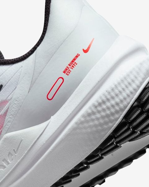 Giày chạy bộ tốt nhất cho 5km- Nike Air Winflo 9