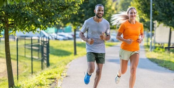 Chạy bộ buổi sáng có nhiều lợi ích