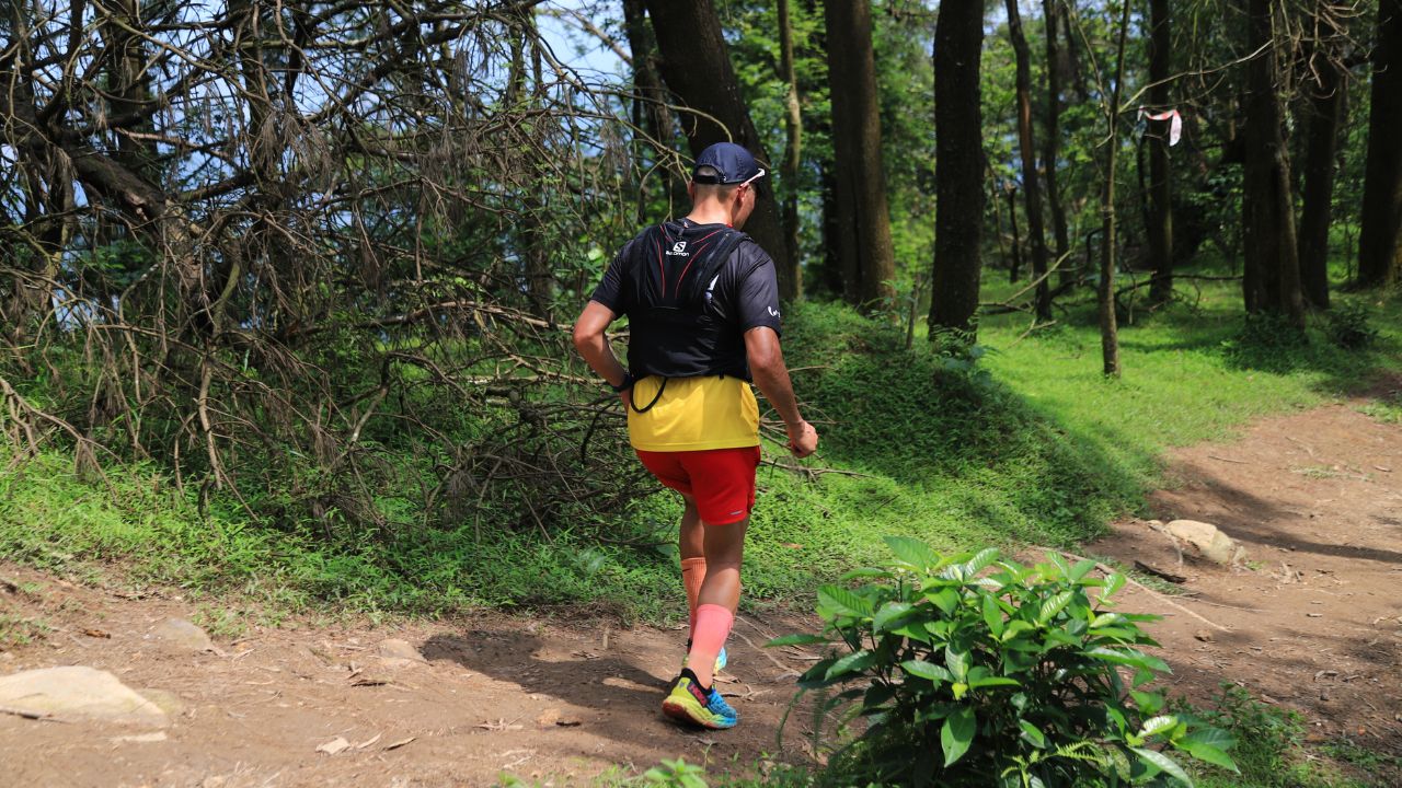 chạy trail mùa hè