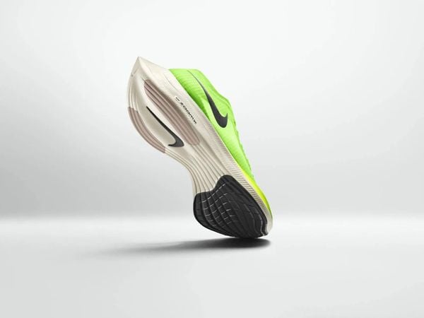 Giày Chạy bộ Nike với công nghệ tiên tiến