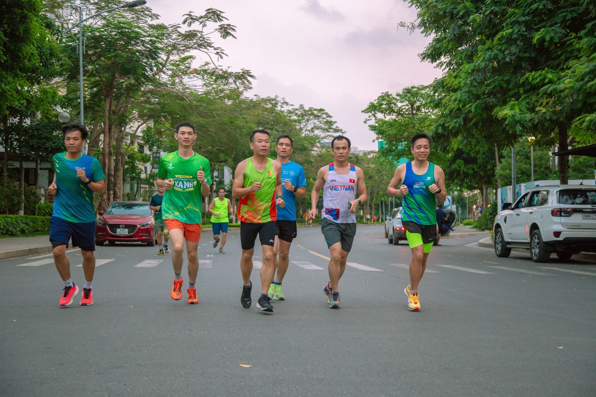 Chạy bộ buổi chiều