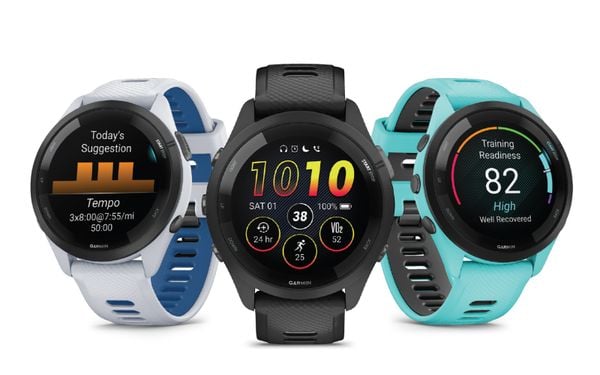 Các màu của Garmin Foerunner 265