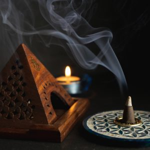 BÍ QUYẾT NHẬN BIẾT NHANG TRẦM HƯƠNG NGUYÊN CHẤT