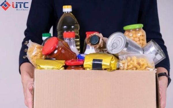 Nên vứt những vật dụng nhỏ khi không sử dụng để cho căn bếp gọn gàng hơn.