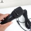 Cách cầm micro khi hát: Mẹo hay cho giọng hát đỉnh cao