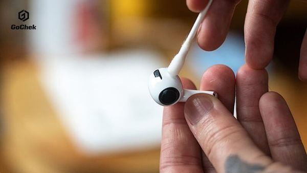 Cách sửa tai nghe bluetooth sạc không vào pin