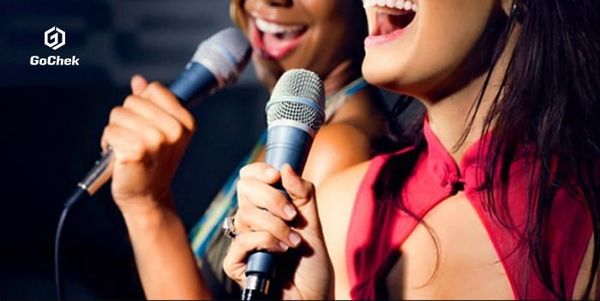 micro có dây karaoke gia đình