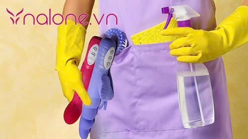 vệ sinh combo sextoy bằng nước rửa chén được không