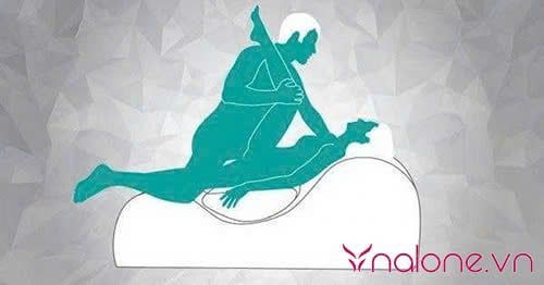 các tư thế quan hệ trên ghế tình yêu kiểu bắc cầu