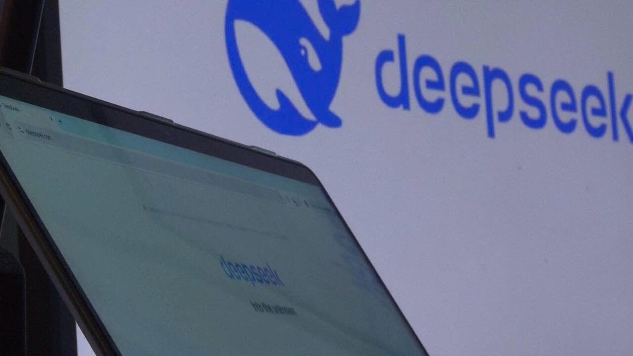 Người Mỹ có thể bị bỏ tù 20 năm, nộp phạt 100 triệu USD nếu sử dụng DeepSeek