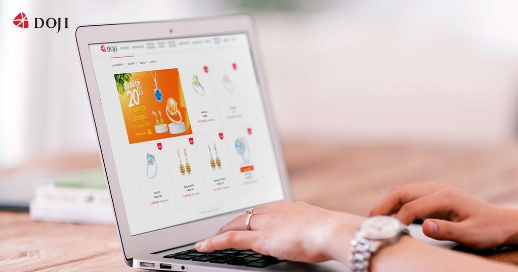 MUA HÀNG ONLINE – GIAO HÀNG SIÊU TỐC ĐỘ TRONG 6H CÙNG DOJI