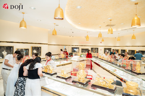 Dịch vụ tư vấn chuyên nghiệp và chính sách bảo hành chu đáo tại DOJI mang lại trải nghiệm an tâm và tin cậy.