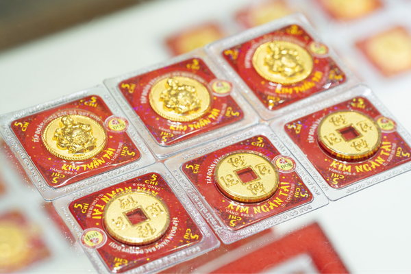 Sau khi mua vàng, bạn cần chú ý bảo quản kỹ lưỡng