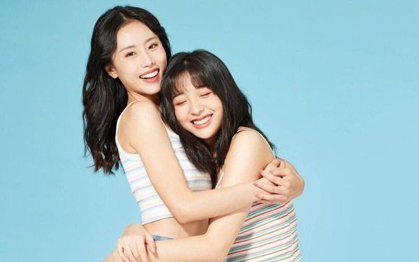 Hãy trân trọng những người chị gái, em gái của bạn vì họ là những người bạn đồng hành, cùng bạn chia sẻ mọi điều trong cuộc sống