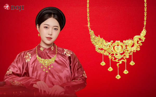 Dây chuyền Long Phụng tái hiện hình ảnh Rồng và Phượng quấn quýt bên nhau, tượng trưng cho tình yêu viên mãn, là mảnh ghép tôn vinh nét đẹp nàng dâu Việt