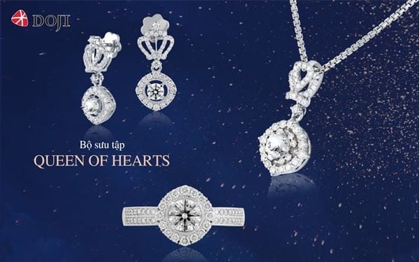Hình vương miện được cách điệu là tuyên ngôn về phong cách đầy bản lĩnh của người phụ nữ
