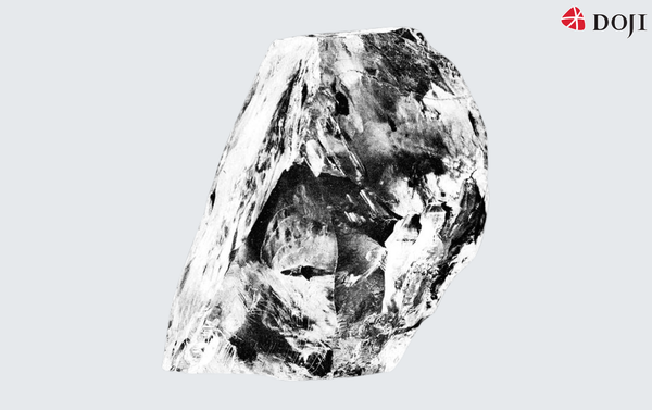 Viên kim cương lớn nhất thế giới: Diamond Cullinan có trọng lượng 3106.75 carat