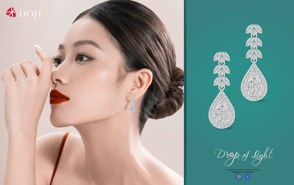 Khuyên tai kim cương tự nhiên