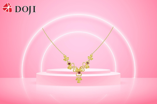 Dây chuyền vàng 24K của BST “Mặt trời phương Đông” là món trang sức hoàn hảo cho các quý cô kiêu sa, thời thượng