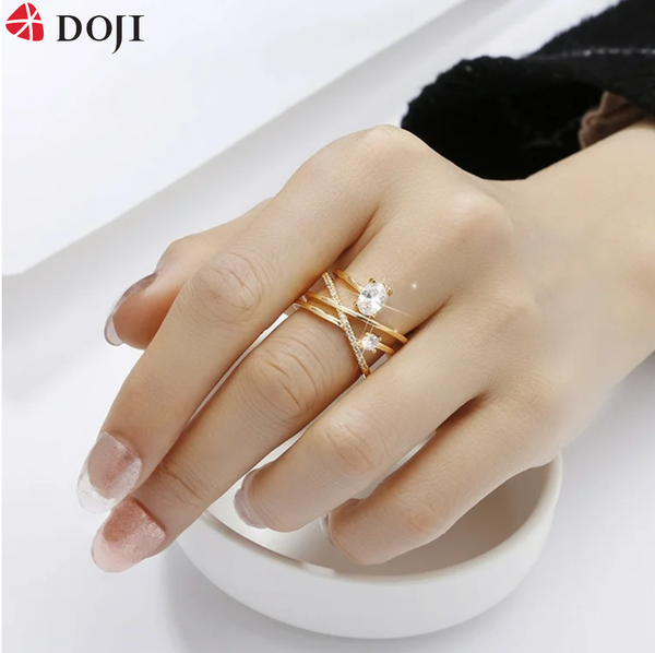 Bạn có thể lựa chọn những thiết kế nhẫn với nhiều chi tiết tinh xảo