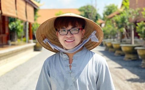 MC ĐẠI NGHĨA VỚI HÀNH TRÌNH ĂN CHAY ĐÃ HƠN 10 NĂM